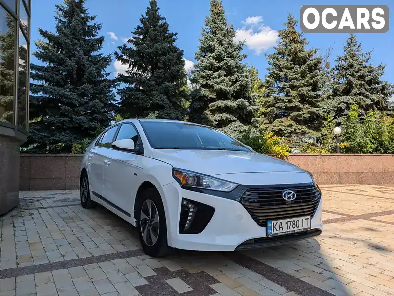 Хэтчбек Hyundai Ioniq 2017 1.6 л. Робот обл. Киевская, Киев - Фото 1/18