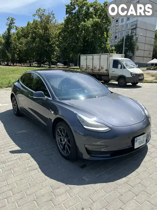 Седан Tesla Model 3 2018 null_content л. обл. Харьковская, Харьков - Фото 1/12