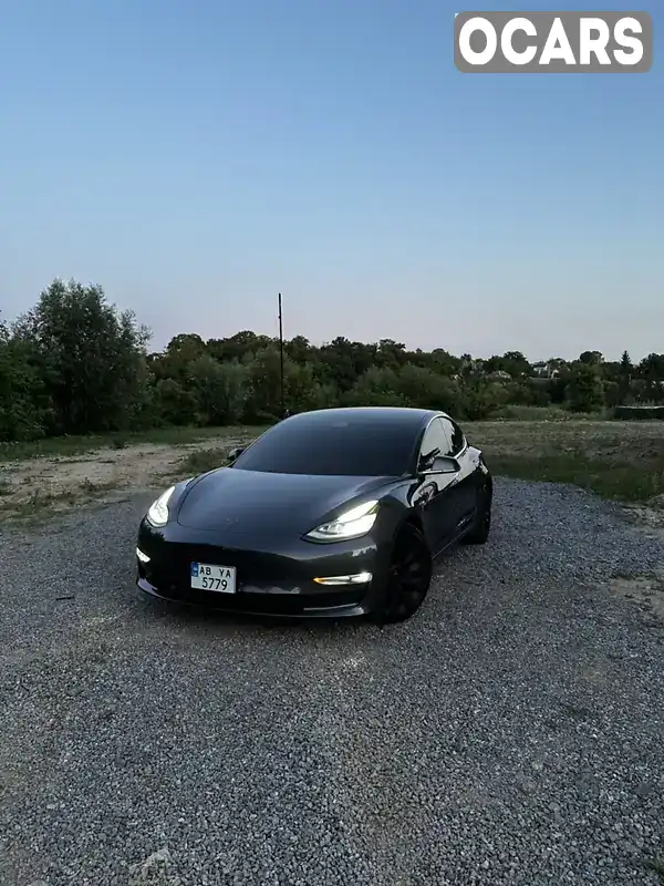 Седан Tesla Model 3 2018 null_content л. Автомат обл. Винницкая, Винница - Фото 1/18