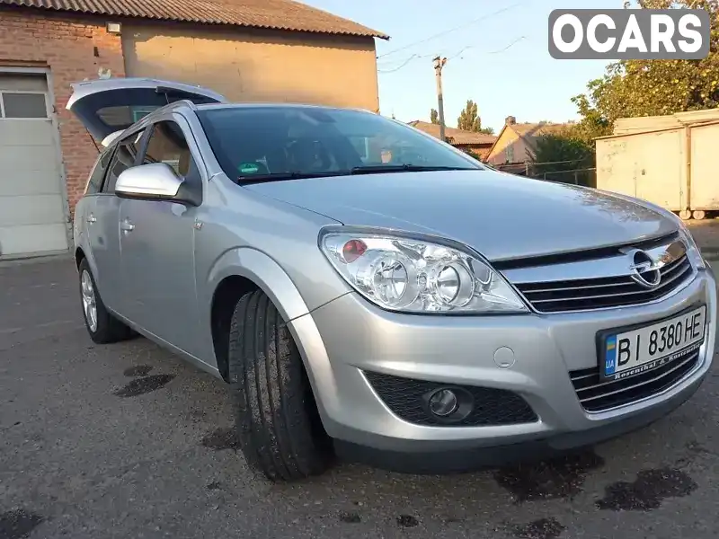 Универсал Opel Astra 2009 1.6 л. Ручная / Механика обл. Полтавская, Лохвица - Фото 1/21