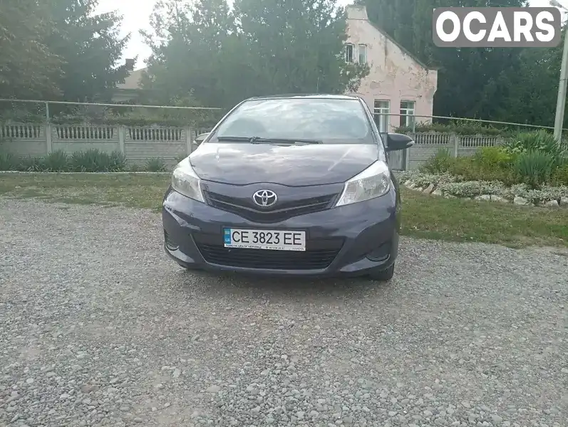 Хэтчбек Toyota Yaris 2012 1.3 л. Ручная / Механика обл. Черновицкая, Черновцы - Фото 1/19