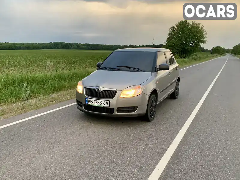 Хэтчбек Skoda Fabia 2009 1.42 л. Ручная / Механика обл. Винницкая, Тульчин - Фото 1/21