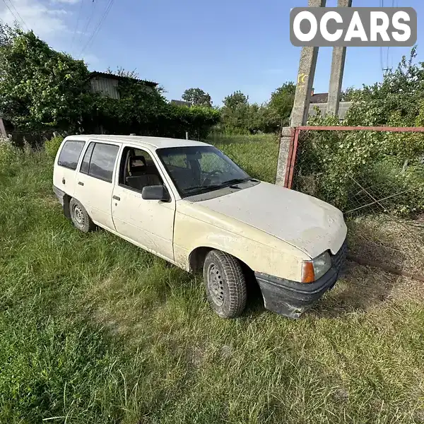 Универсал Opel Kadett 1985 1.6 л. Ручная / Механика обл. Киевская, location.city.motovylivka - Фото 1/13