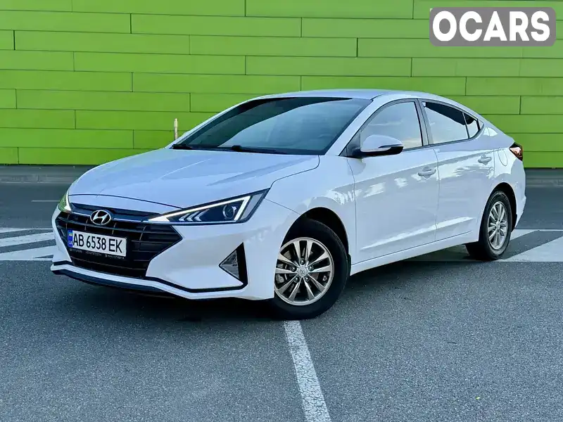 Седан Hyundai Elantra 2019 2 л. Автомат обл. Винницкая, Винница - Фото 1/21