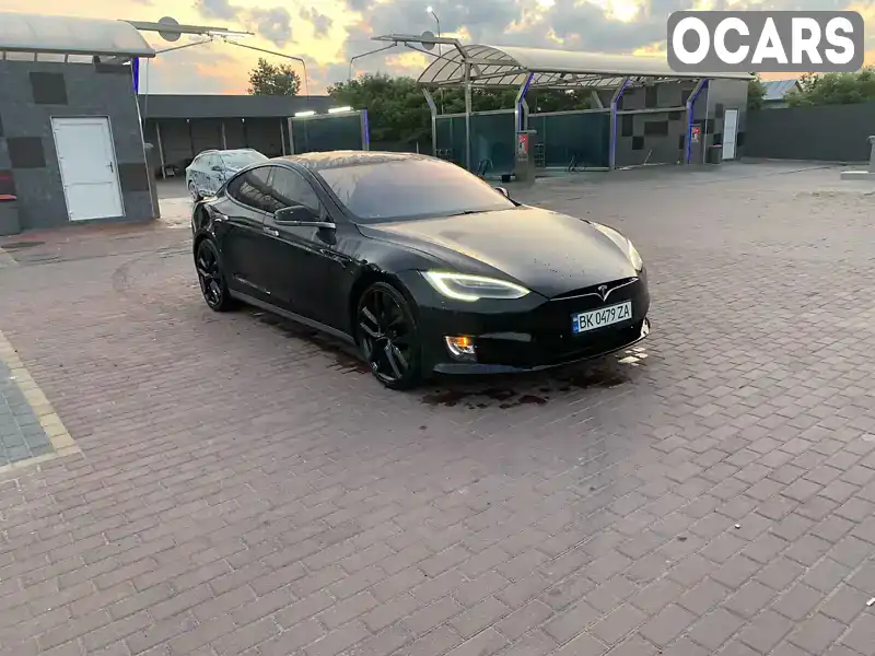 Лифтбек Tesla Model S 2017 null_content л. Автомат обл. Ровенская, Сарны - Фото 1/21