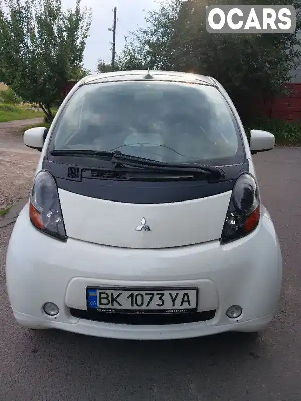 Хетчбек Mitsubishi i-MiEV 2011 null_content л. Варіатор обл. Рівненська, Рівне - Фото 1/21