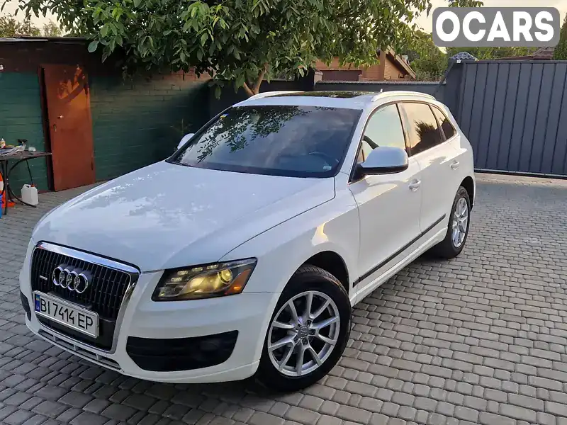 Позашляховик / Кросовер Audi Q5 2011 1.98 л. Автомат обл. Полтавська, Кременчук - Фото 1/21