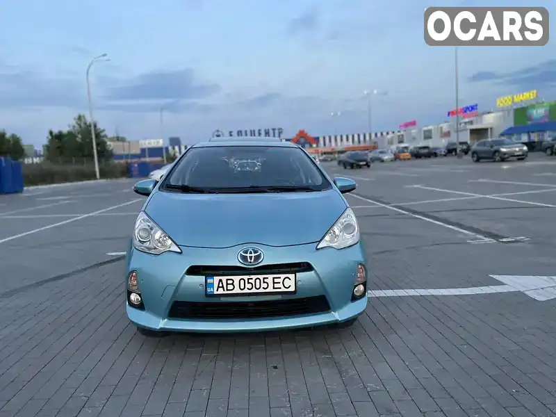 Хэтчбек Toyota Prius C 2014 1.5 л. Вариатор обл. Винницкая, Винница - Фото 1/21