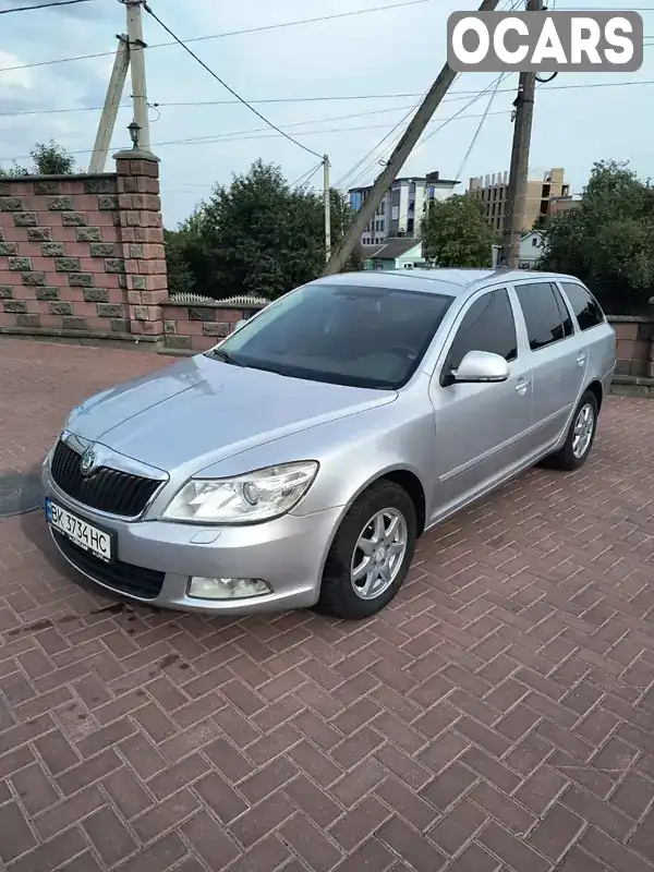 Універсал Skoda Octavia 2011 1.97 л. Автомат обл. Рівненська, Рівне - Фото 1/16