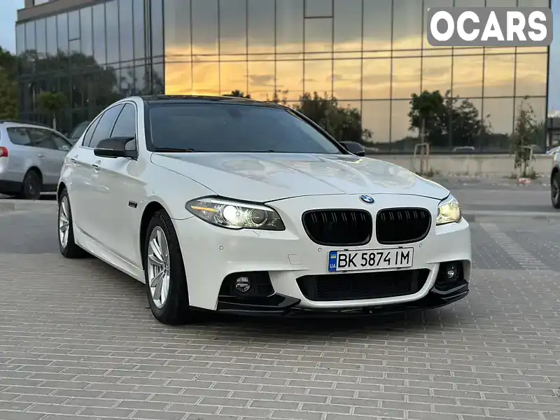 Седан BMW 5 Series 2013 2 л. Автомат обл. Ровенская, Ровно - Фото 1/21