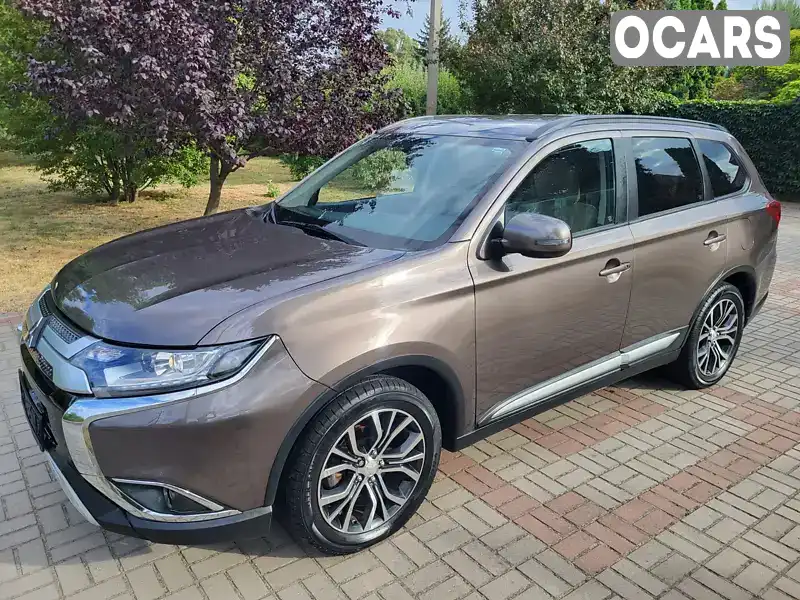 Позашляховик / Кросовер Mitsubishi Outlander 2015 2.4 л. Варіатор обл. Запорізька, Запоріжжя - Фото 1/20