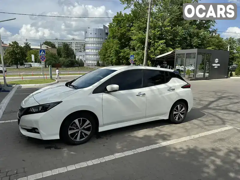 Хэтчбек Nissan Leaf 2021 null_content л. Автомат обл. Харьковская, Харьков - Фото 1/12