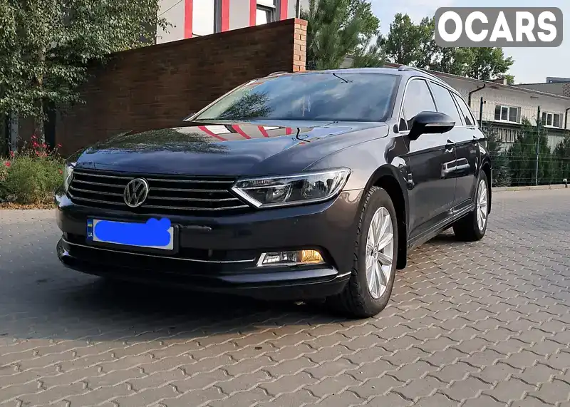 Універсал Volkswagen Passat 2017 1.97 л. Автомат обл. Чернівецька, Чернівці - Фото 1/13