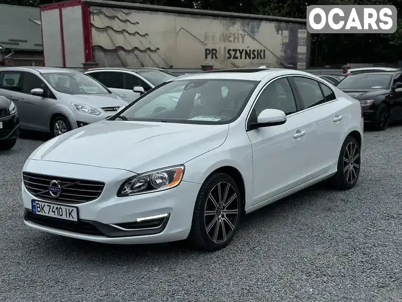 Седан Volvo S60 2013 2 л. Автомат обл. Ровенская, Ровно - Фото 1/21