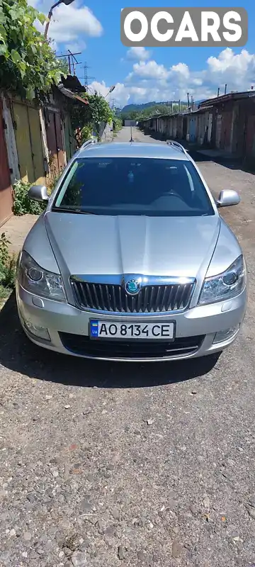 Универсал Skoda Octavia 2011 1.6 л. Ручная / Механика обл. Закарпатская, Мукачево - Фото 1/8