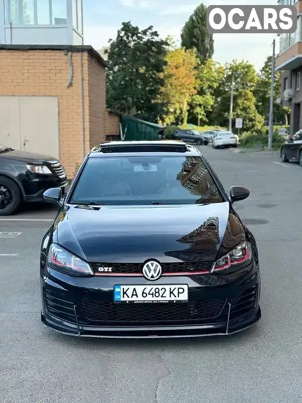 Хетчбек Volkswagen Golf GTI 2015 1.98 л. Автомат обл. Київська, Київ - Фото 1/12