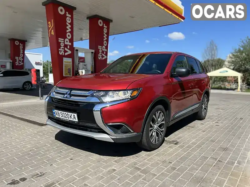 Позашляховик / Кросовер Mitsubishi Outlander 2017 2.36 л. Автомат обл. Київська, Київ - Фото 1/11