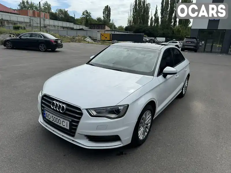 Седан Audi A3 2016 1.97 л. Автомат обл. Закарпатская, Ужгород - Фото 1/21