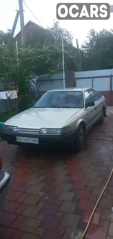 Хэтчбек Mazda 626 1991 2 л. Ручная / Механика обл. Закарпатская, Ужгород - Фото 1/11