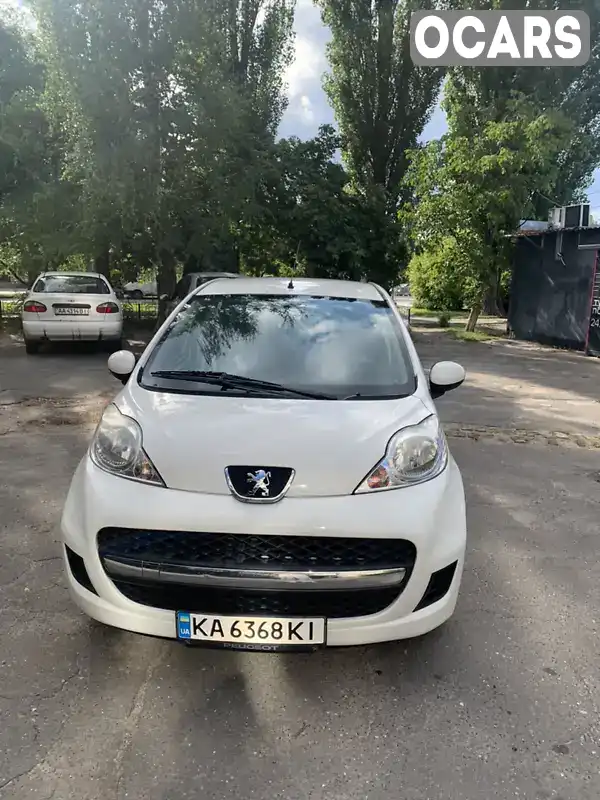 Хетчбек Peugeot 107 2009 1 л. Робот обл. Київська, Київ - Фото 1/15