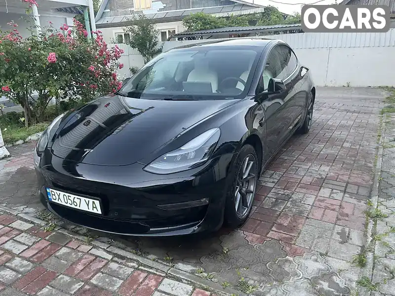 Седан Tesla Model 3 2021 null_content л. обл. Ровенская, Ровно - Фото 1/14