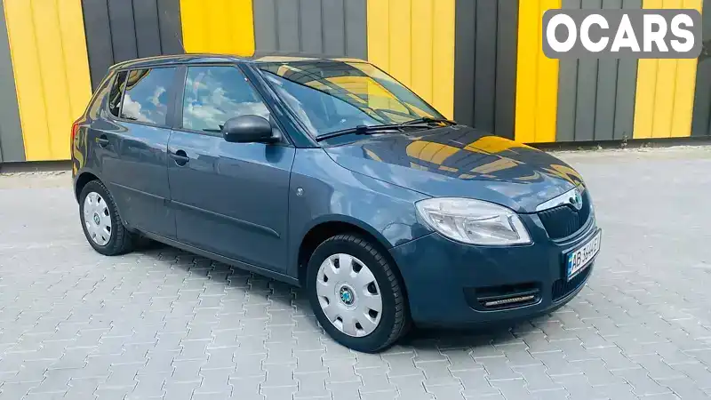 Хетчбек Skoda Fabia 2010 1.2 л. Ручна / Механіка обл. Вінницька, Бар - Фото 1/17