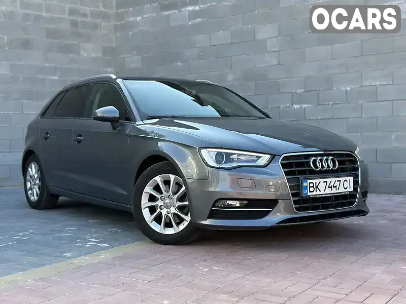 Хэтчбек Audi A3 2016 2 л. Автомат обл. Ровенская, Ровно - Фото 1/21