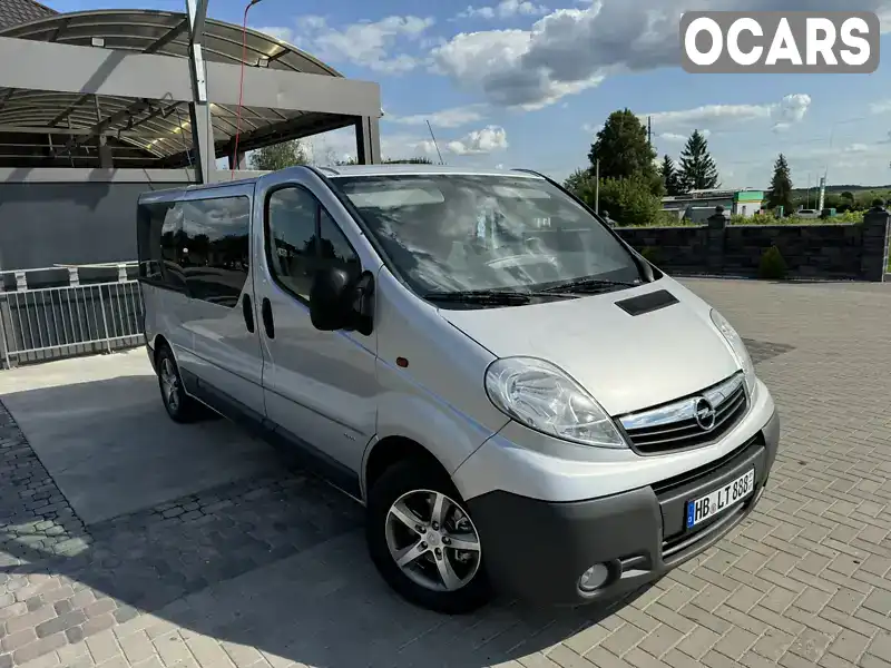 Мінівен Opel Vivaro 2014 2 л. Ручна / Механіка обл. Рівненська, Рівне - Фото 1/21