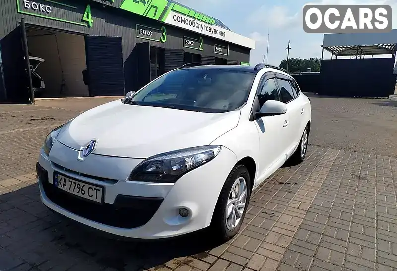 Універсал Renault Megane 2013 1.5 л. Ручна / Механіка обл. Кіровоградська, Кропивницький (Кіровоград) - Фото 1/12