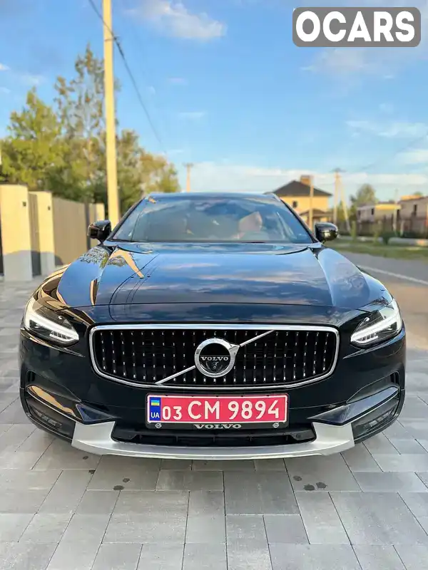 Универсал Volvo V90 Cross Country 2018 1.97 л. Автомат обл. Киевская, Киев - Фото 1/21