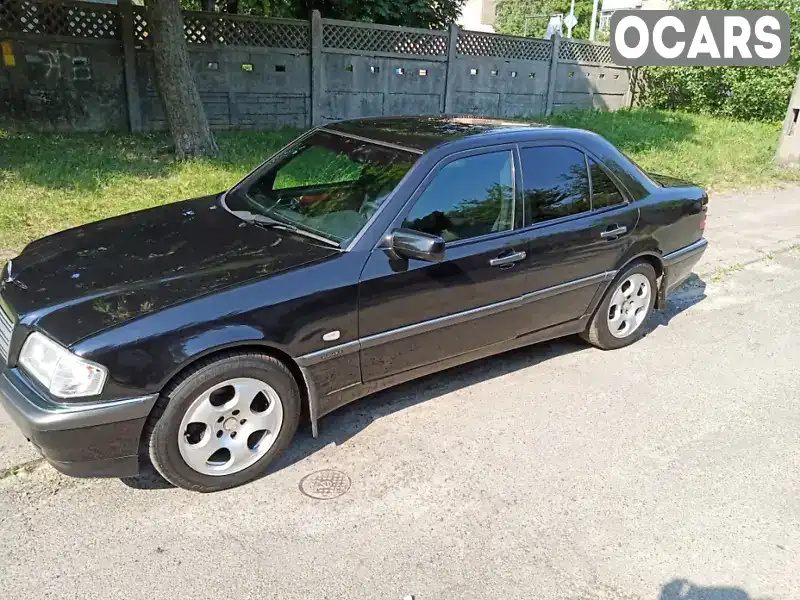 Седан Mercedes-Benz C-Class 1999 2.4 л. Автомат обл. Київська, Київ - Фото 1/21