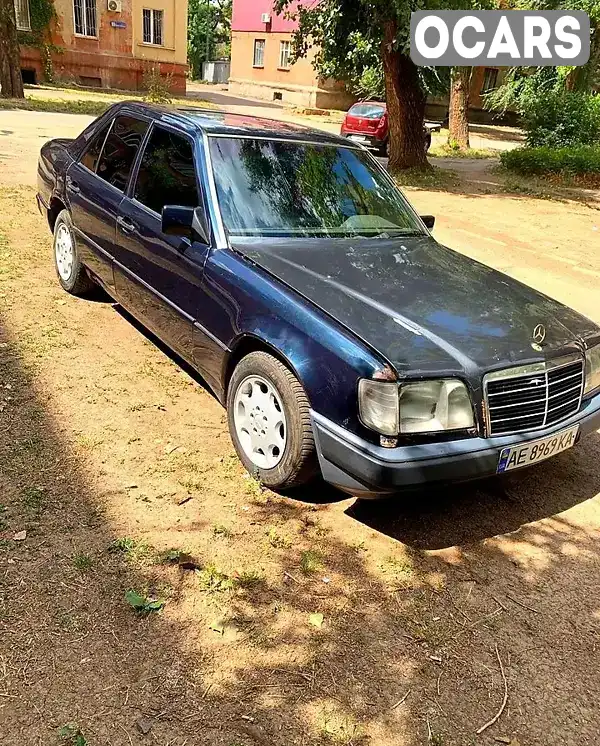 Седан Mercedes-Benz E-Class 1986 2.3 л. Ручная / Механика обл. Днепропетровская, Кривой Рог - Фото 1/9