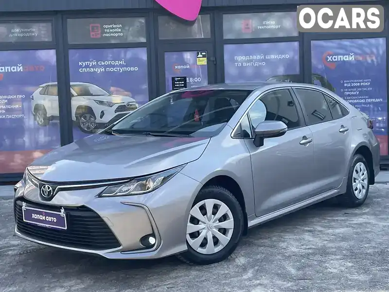 Седан Toyota Corolla 2021 1.6 л. Автомат обл. Винницкая, Винница - Фото 1/21