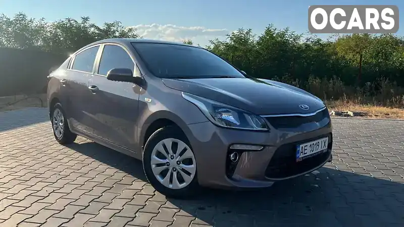 Седан Kia Rio 2018 1.59 л. Автомат обл. Днепропетровская, Васильковка - Фото 1/12