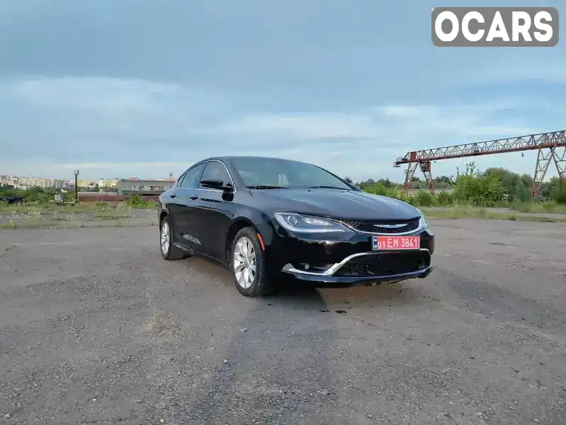 Седан Chrysler 200 2015 2.4 л. Автомат обл. Ровенская, Ровно - Фото 1/21