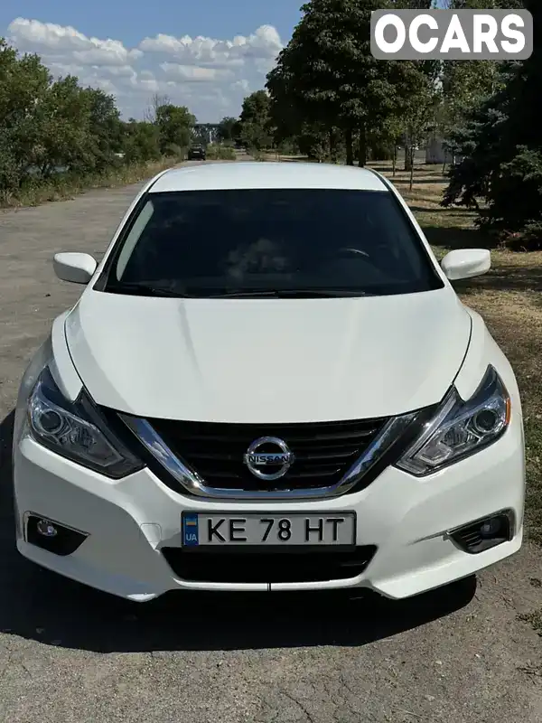 Седан Nissan Altima 2018 2.49 л. Автомат обл. Днепропетровская, Марганец - Фото 1/21