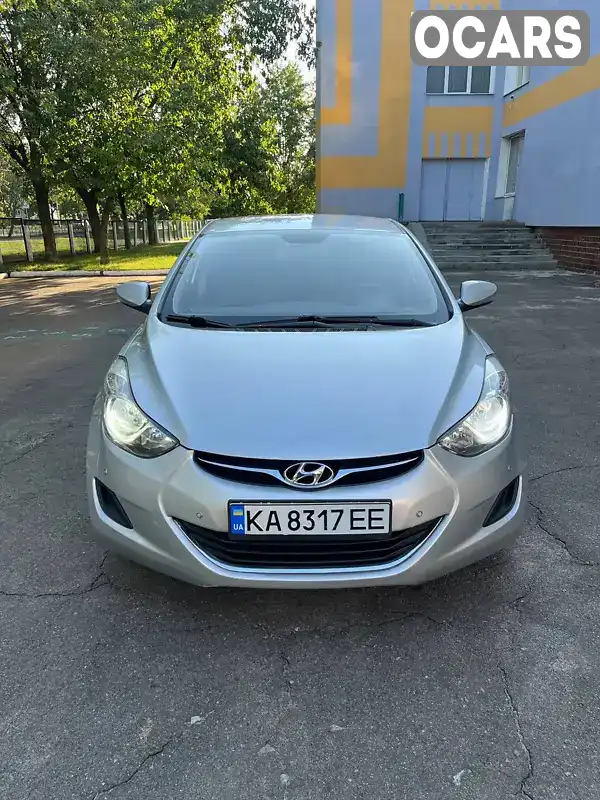 Седан Hyundai Elantra 2012 7 л. Автомат обл. Киевская, Киев - Фото 1/15