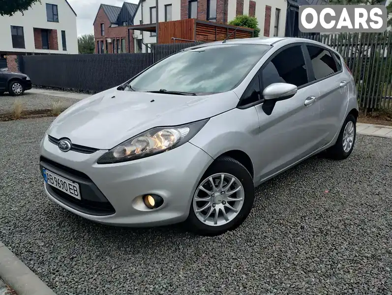 Хэтчбек Ford Fiesta 2011 1.4 л. обл. Черкасская, Умань - Фото 1/21