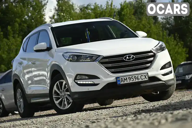 Внедорожник / Кроссовер Hyundai Tucson 2016 2 л. Автомат обл. Житомирская, Бердичев - Фото 1/21