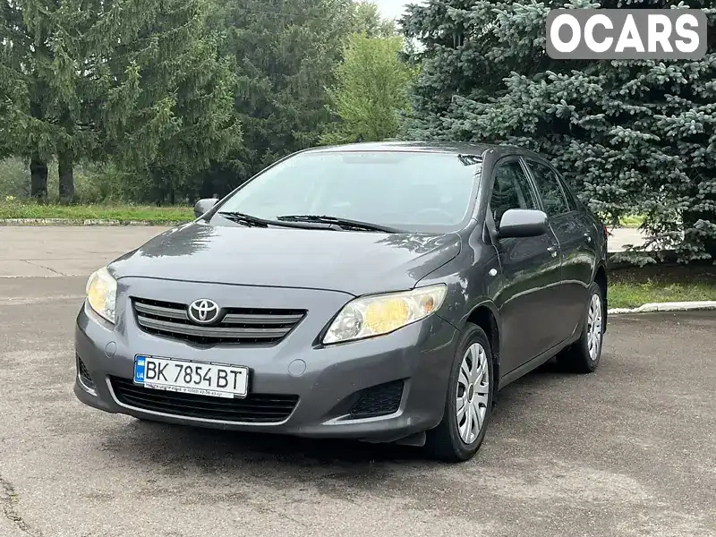 Седан Toyota Corolla 2007 1.6 л. Робот обл. Ровенская, Ровно - Фото 1/21