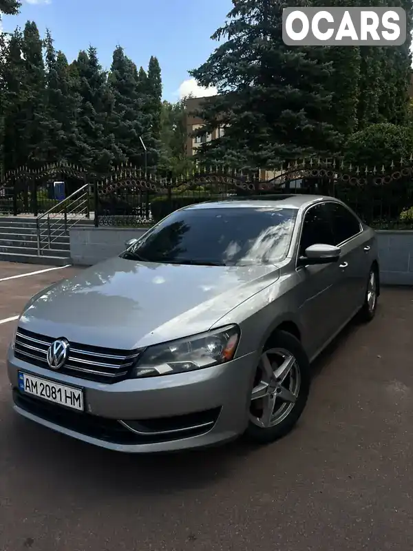 Седан Volkswagen Passat 2013 2.48 л. Автомат обл. Киевская, Киев - Фото 1/14