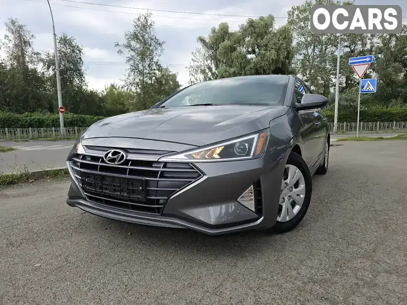 Седан Hyundai Elantra 2019 2 л. Автомат обл. Киевская, Киев - Фото 1/21