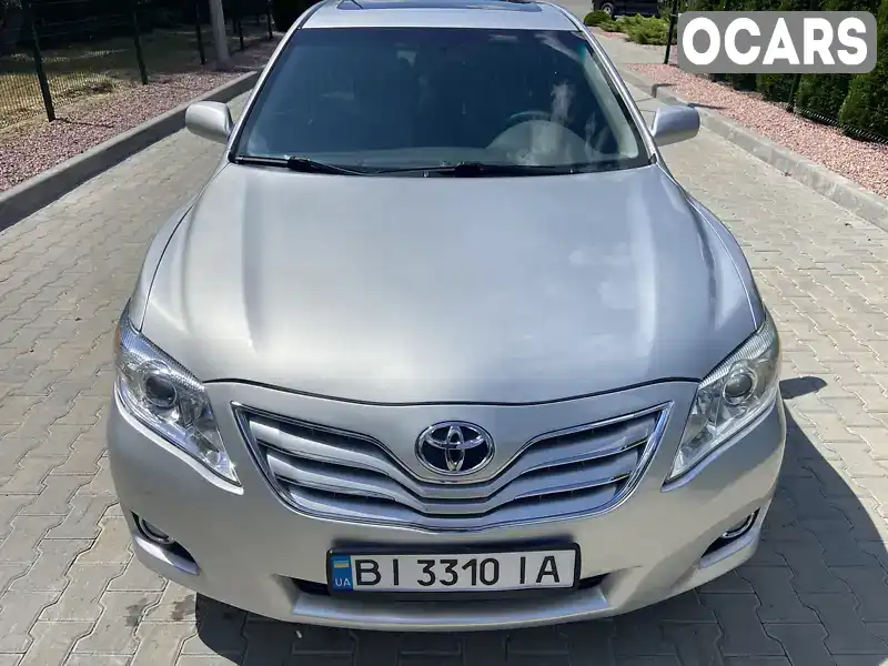 Седан Toyota Camry 2010 2.49 л. Автомат обл. Полтавська, Кременчук - Фото 1/18