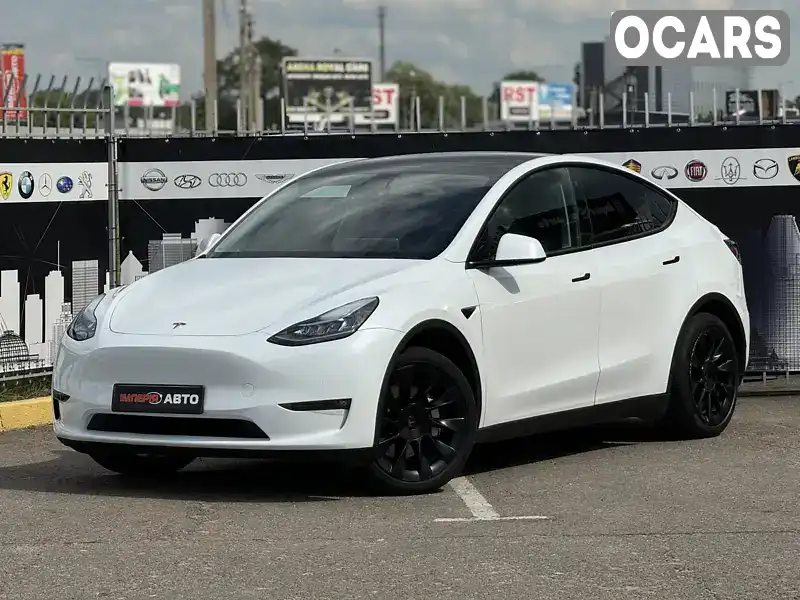 Внедорожник / Кроссовер Tesla Model Y 2021 null_content л. Автомат обл. Киевская, Киев - Фото 1/21