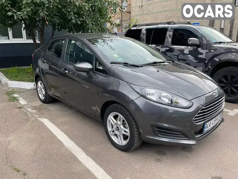 Седан Ford Fiesta 2018 1.6 л. Автомат обл. Киевская, Киев - Фото 1/19