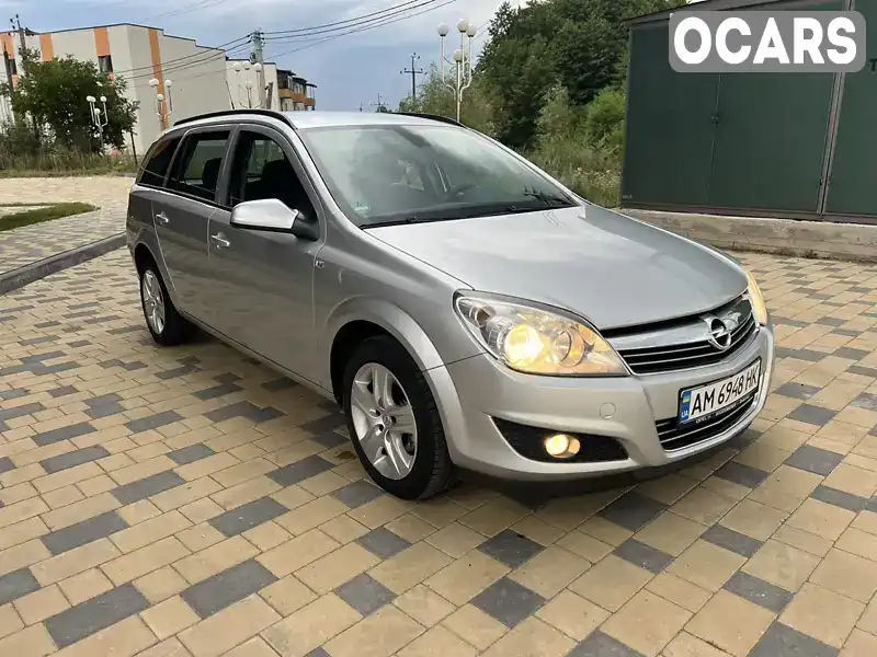 Универсал Opel Astra 2009 1.6 л. Ручная / Механика обл. Житомирская, Бердичев - Фото 1/21