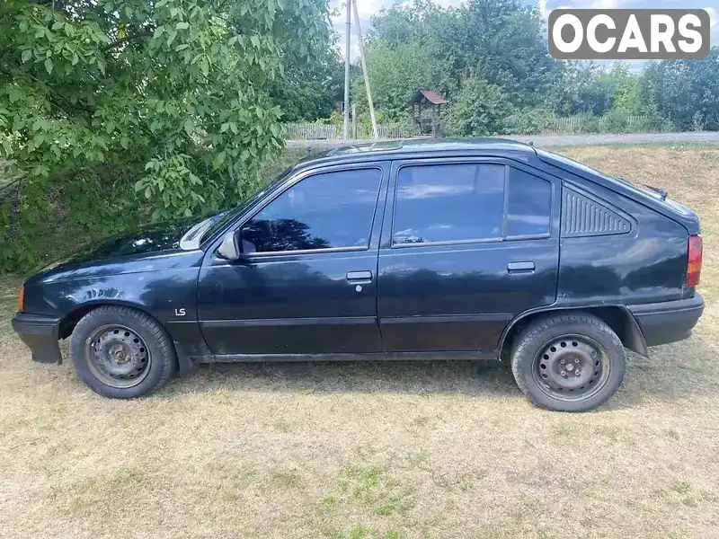 Універсал Opel Kadett 1988 1.6 л. Ручна / Механіка обл. Харківська, Близнюки - Фото 1/13