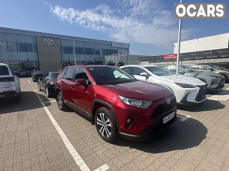 Внедорожник / Кроссовер Toyota RAV4 2019 1.99 л. Вариатор обл. Киевская, Киев - Фото 1/21