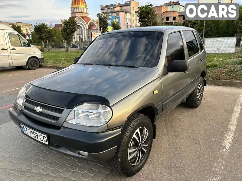 Внедорожник / Кроссовер Chevrolet Niva 2006 null_content л. Ручная / Механика обл. Ивано-Франковская, Ивано-Франковск - Фото 1/17