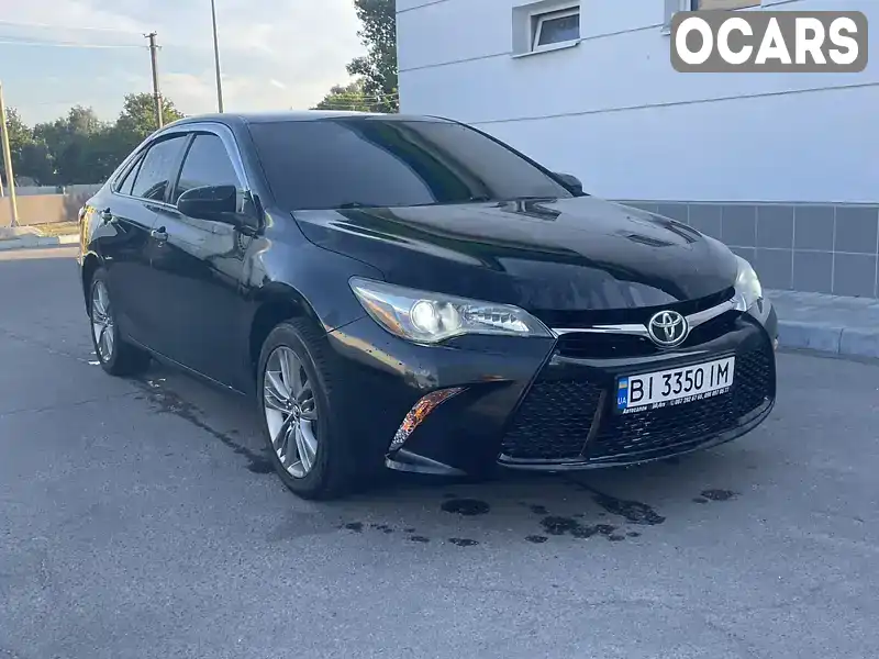 Седан Toyota Camry 2015 2.49 л. Автомат обл. Полтавська, Кременчук - Фото 1/10